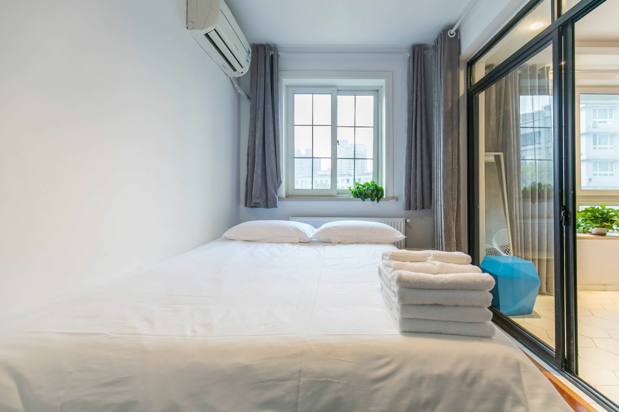 N2haus Dagu Road 4 Bedrooms Shanghai